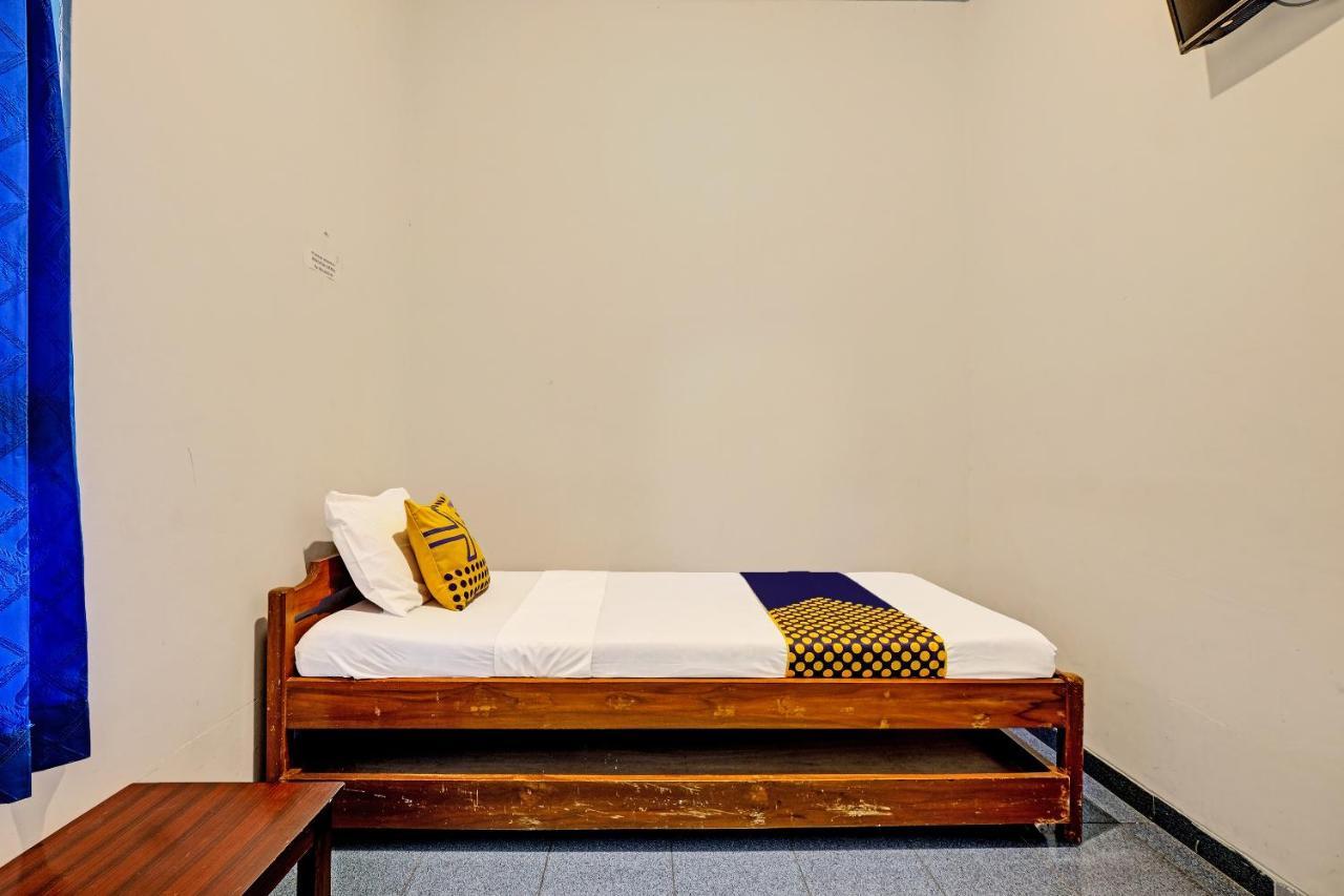 Spot On 2275 Omah Jm Hotell Beran Kidul Exteriör bild